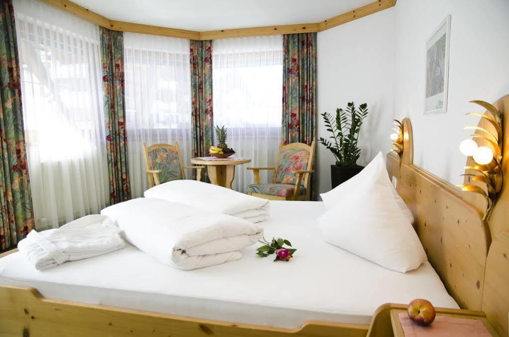 Hotel Maria Theresia Ішгль Екстер'єр фото